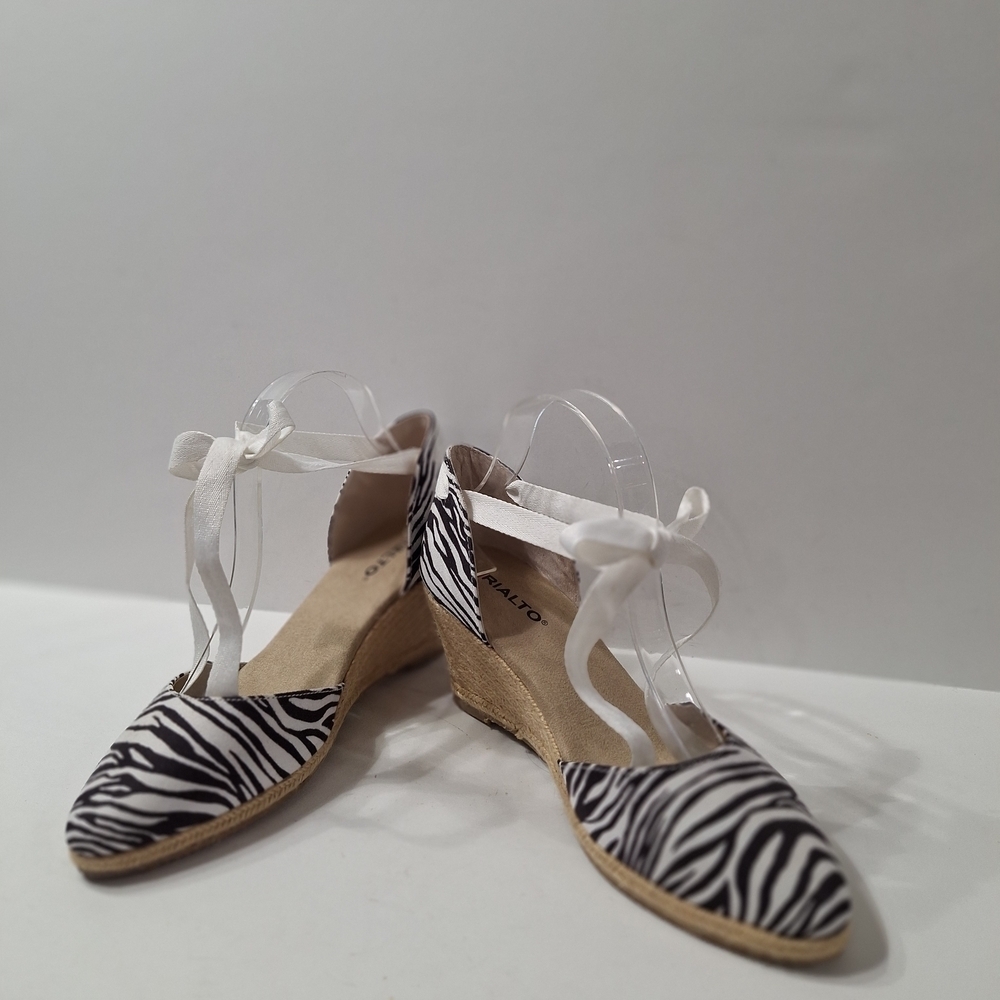 Rialto NEW Black White Animal Print Mobwife Espadrille Wedge Sandals Size 8